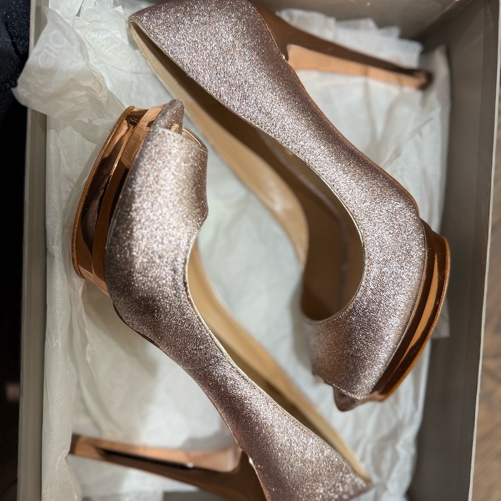 BCBG Silver Stiletto Heels with Pointed Toe